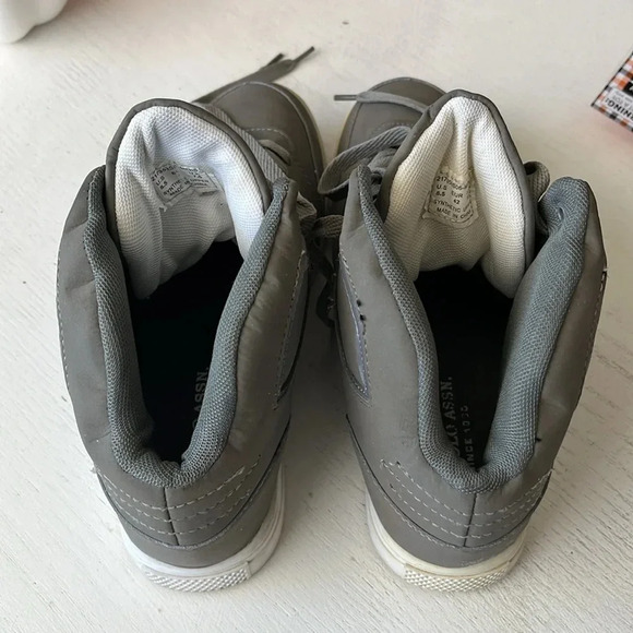 U.S. Polo Assn. Gray Hightops Size 8.5 - Picture 5 of 7